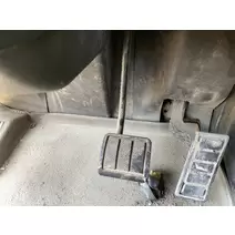 Brake/Clutch Pedal Box VOLVO VN