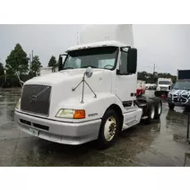 WHOLE TRUCK FOR RESALE VOLVO VN