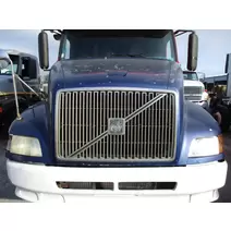 Hood VOLVO VNL 2003-OLDER LKQ Heavy Truck - Tampa