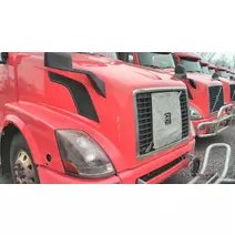  VOLVO VNL 2004-2018 LKQ Heavy Truck - Goodys