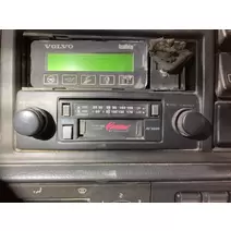 Radio Volvo VNL Vander Haags Inc Dm