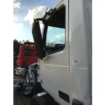 DOOR ASSEMBLY, FRONT VOLVO VNL