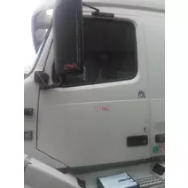 DOOR ASSEMBLY, FRONT VOLVO VNL