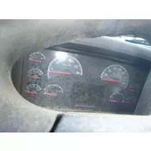 GAUGE CLUSTER VOLVO VNL