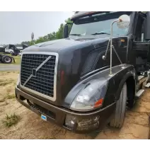 Hood Volvo VNL Complete Recycling