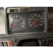 Instrument Cluster Volvo VNL