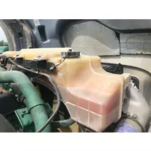 Radiator-Overflow-Bottle--or--Surge-Tank Volvo Vnl