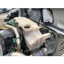 Radiator-Overflow-Bottle--or--Surge-Tank Volvo Vnl