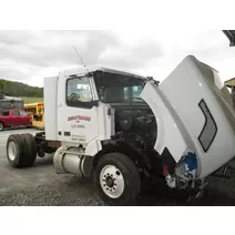 Side Fairing VOLVO VNL Dutchers Inc   Heavy Truck Div  Ny