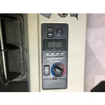 Sleeper-Controls Volvo Vnl