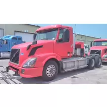 Whole-Truck-For-Resale Volvo Vnl