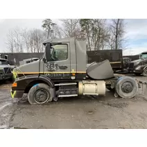Miscellaneous Parts Volvo VNM Complete Recycling