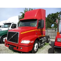 WHOLE TRUCK FOR RESALE VOLVO VNM