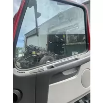 Windshield Glass Volvo VNM Complete Recycling