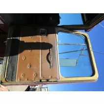 DOOR ASSEMBLY, FRONT WESTERN STAR 4900