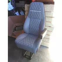 SEAT, FRONT WESTERN STAR 4900