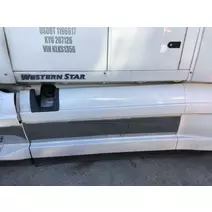 CAB SKIRT/SIDE FAIRING WESTERN STAR 5700XE