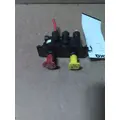 BRAKE PARK BRAKE VALVE, AIR thumbnail 1