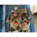Bobcat S650 Equip Hydraulic Valve thumbnail 3
