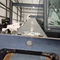Bobcat V623 Equip Boom thumbnail 3