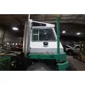 CAPACITY YARD SPOTTER Cab thumbnail 3