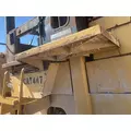 CAT 928G Equip Step thumbnail 3