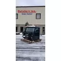 CAT CT660 Cab thumbnail 1