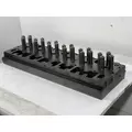 CUMMINS ISM DPF Engine Cylinder Head thumbnail 2