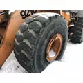 Case 921C Equip Tire and Rim thumbnail 2