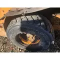 Case SV300 Equip Tire and Rim thumbnail 2
