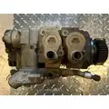 Detroit DD13 Fuel Injector thumbnail 3