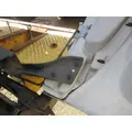 FORD F650 Hood thumbnail 8