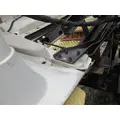 FORD F650 Hood thumbnail 7