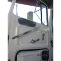 FORD L7000 DOOR ASSEMBLY, FRONT thumbnail 3