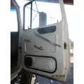 FORD L7000 DOOR ASSEMBLY, FRONT thumbnail 3