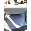 FORD L8000 Seat thumbnail 2