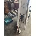 FORD L9000 Door Assembly, Front thumbnail 3