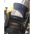FREIGHTLINER 114SD AIR CLEANER thumbnail 1