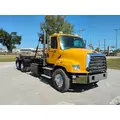 FREIGHTLINER 114SD Complete Vehicle thumbnail 9