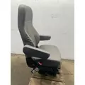 FREIGHTLINER 122SD Seat thumbnail 3