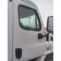 FREIGHTLINER CASCADIA 113-125 DOOR ASSEMBLY, FRONT thumbnail 1
