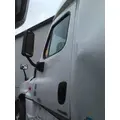 FREIGHTLINER CASCADIA 113-125 DOOR ASSEMBLY, FRONT thumbnail 1