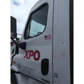 FREIGHTLINER CASCADIA 113-125 DOOR ASSEMBLY, FRONT thumbnail 1