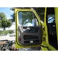 FREIGHTLINER CASCADIA 113-125 DOOR ASSEMBLY, FRONT thumbnail 1