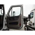 FREIGHTLINER CASCADIA 113-125 DOOR ASSEMBLY, FRONT thumbnail 1