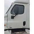 FREIGHTLINER CASCADIA 113-125 DOOR ASSEMBLY, FRONT thumbnail 1