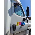 FREIGHTLINER CASCADIA 113-125 DOOR ASSEMBLY, FRONT thumbnail 1