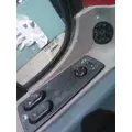 FREIGHTLINER CASCADIA 113-125 DOOR ASSEMBLY, FRONT thumbnail 3