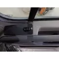 FREIGHTLINER CASCADIA 113-125 DOOR ASSEMBLY, FRONT thumbnail 4