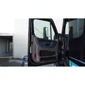 FREIGHTLINER CASCADIA 113-125 DOOR ASSEMBLY, FRONT thumbnail 2